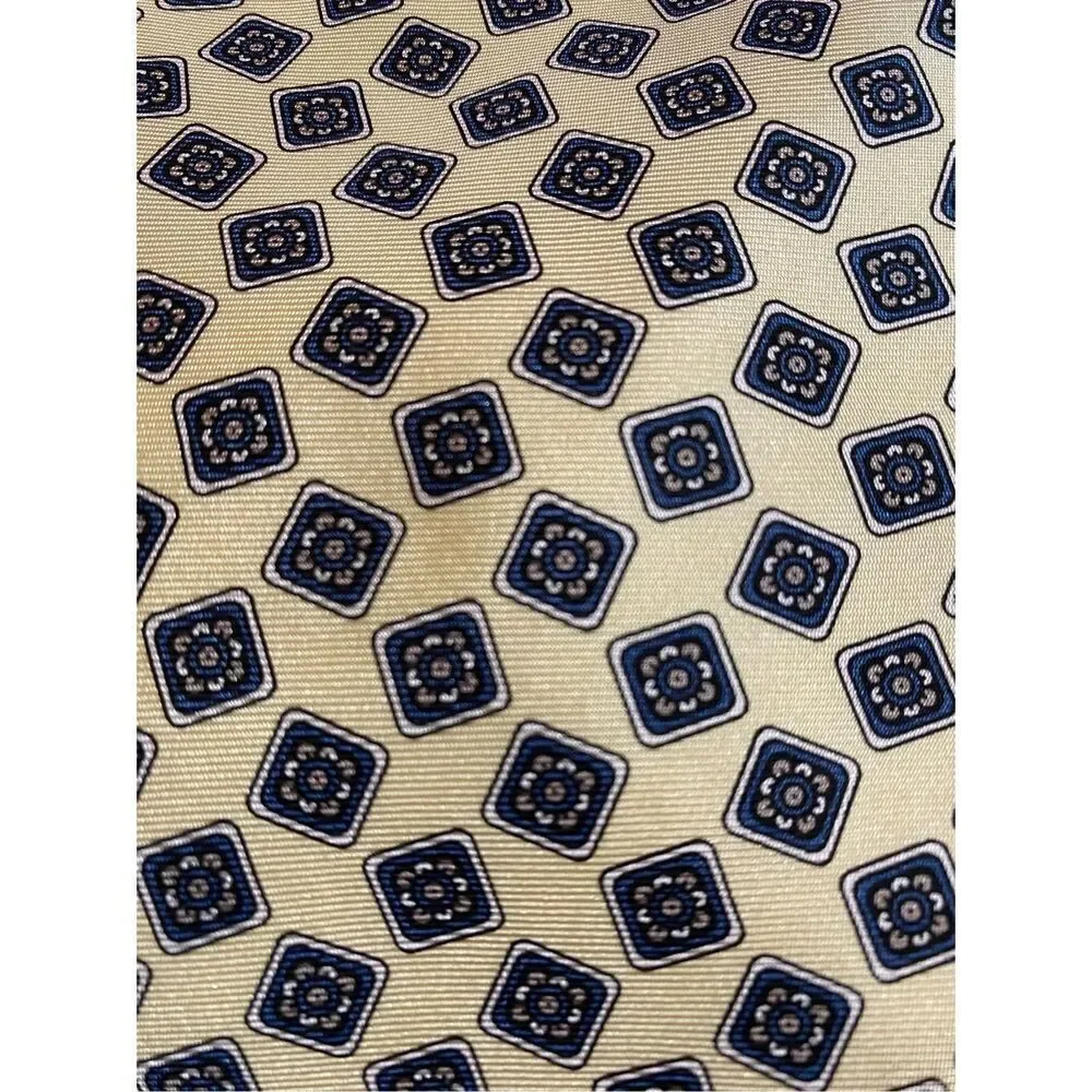 Amherst & Brock men’s vintage, yellow floral silk tie 57